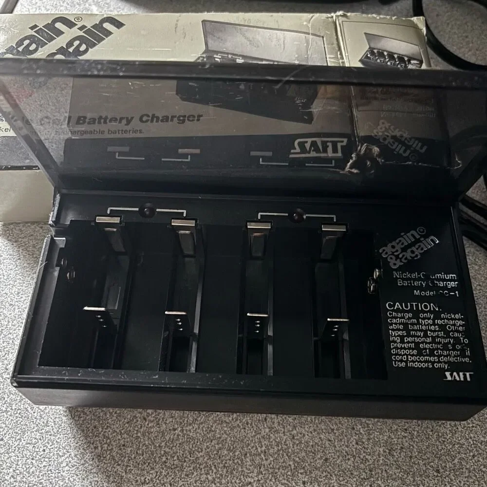 Again & Again Multiple Cell Battery Charger Model CC-1